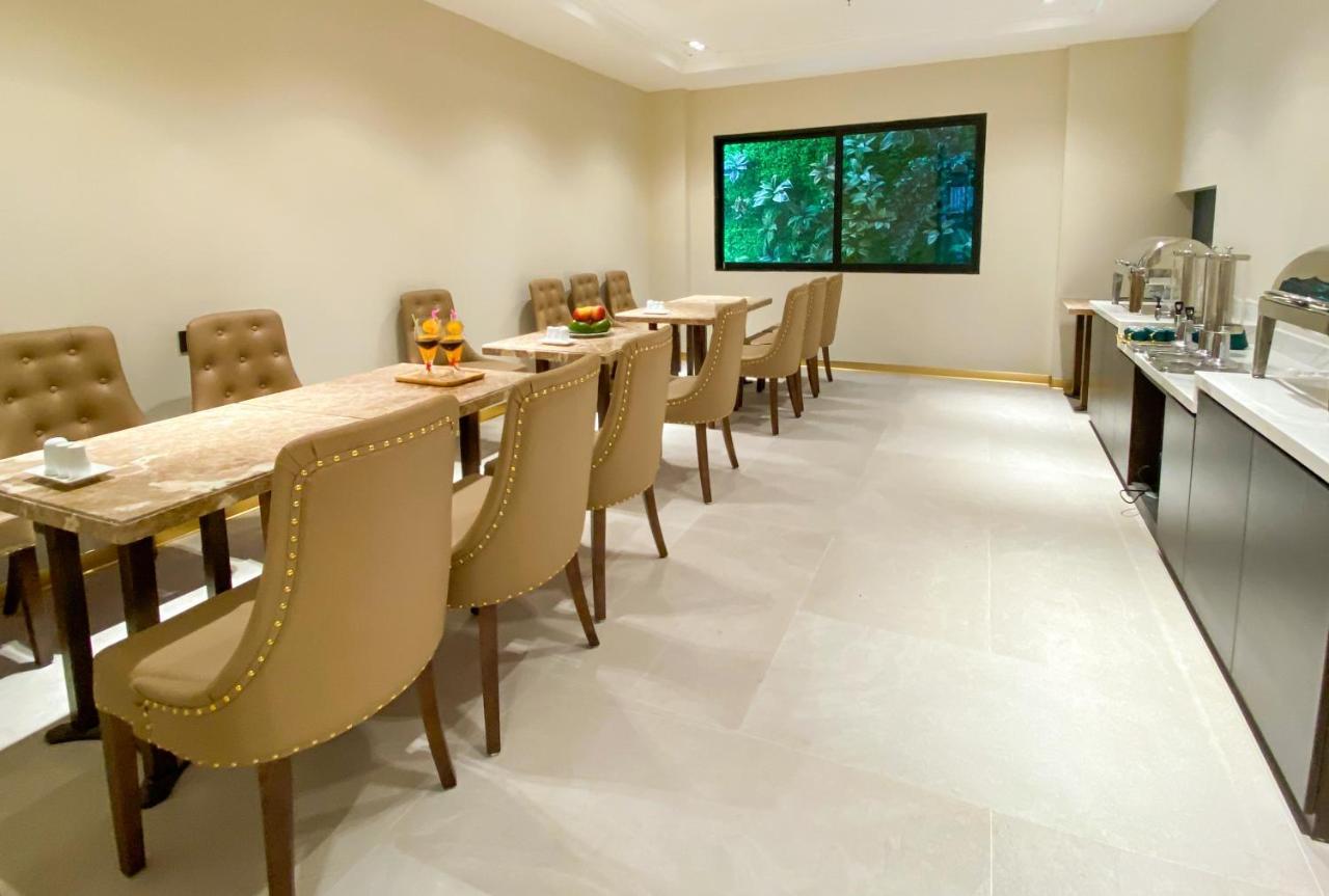 Ping Diamond Hotel Hanoi Exteriör bild